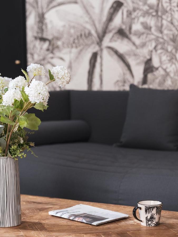 نانت Appartements Place Royale - Maisons Du Monde Hotel & Suites المظهر الخارجي الصورة